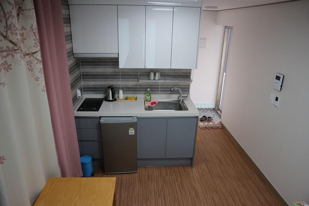 Blue Island Guesthouse Согвипхо Экстерьер фото